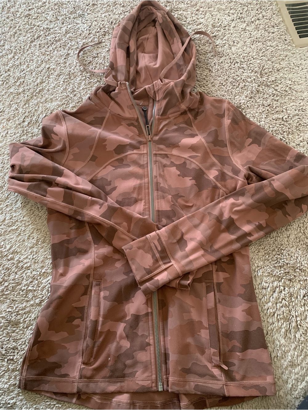 Lululemon camo define jacket size 10